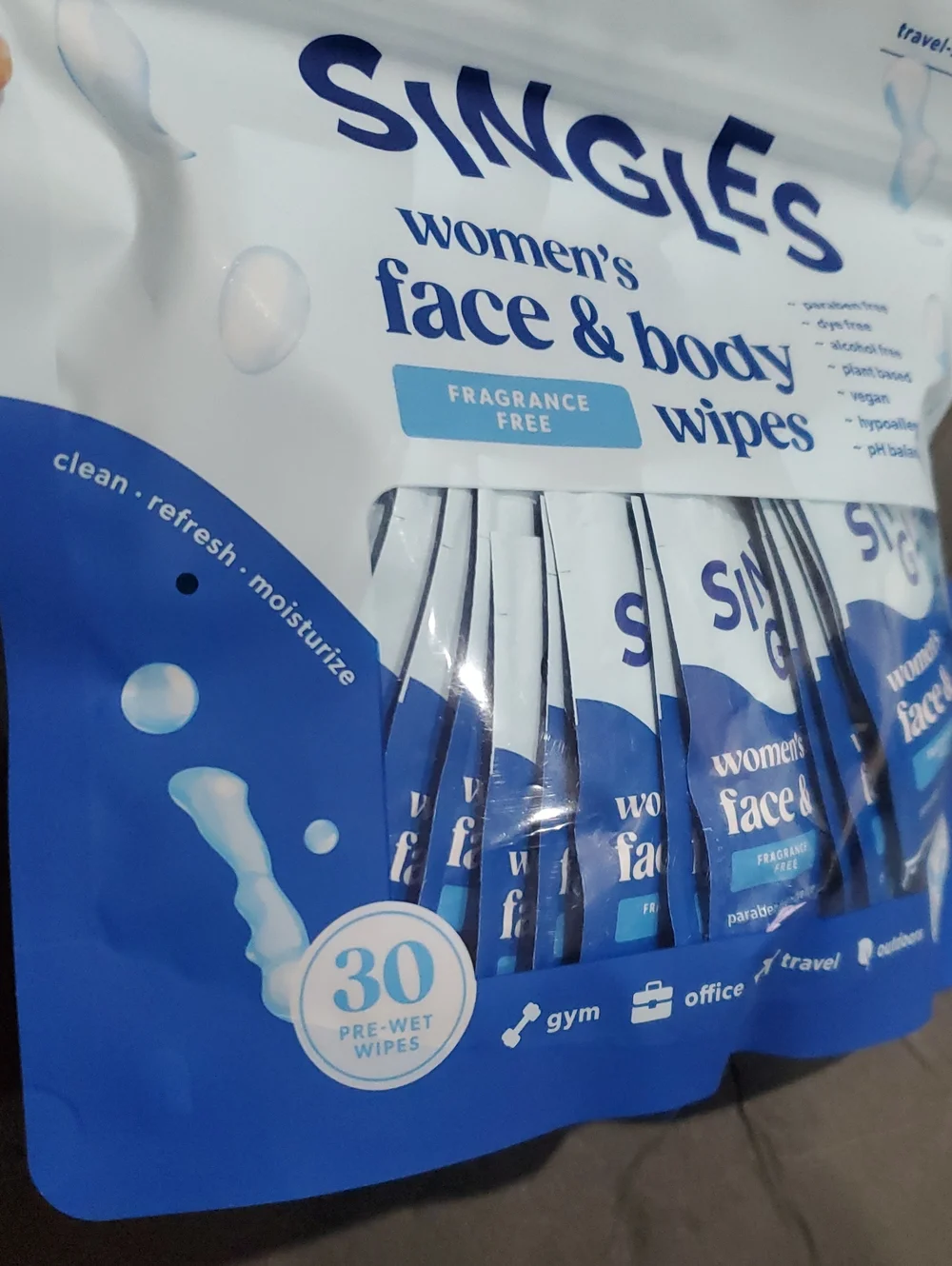 30pack unscented aloe + vitamin E infused face and body pre-wet wipes brand new